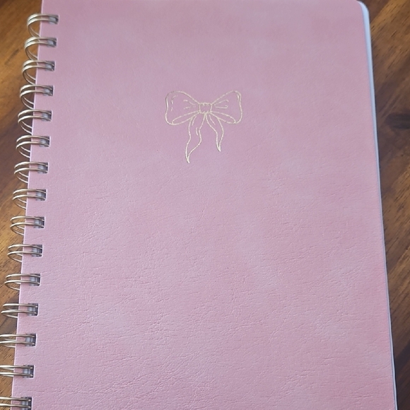 Saks Fifth Ave. Pink Notebook  with 2 Pens. Plus Love You Gift BAG. - Picture 4 of 7